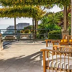 Villa Salt Water *