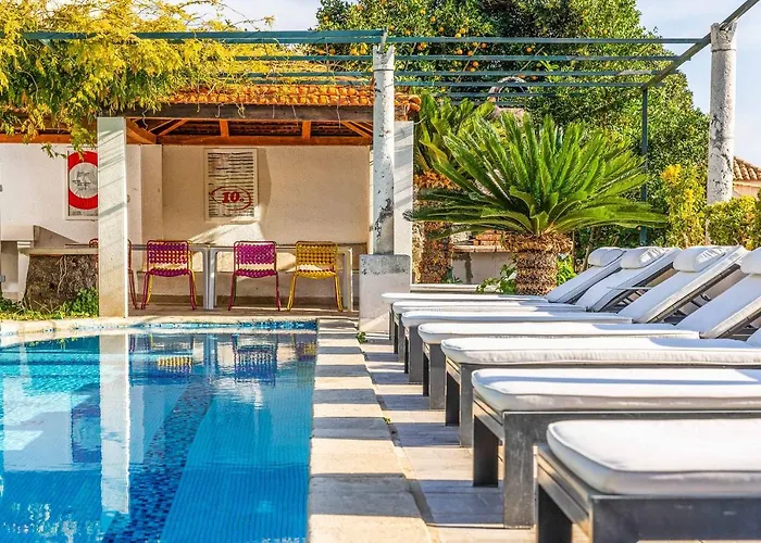 Salt Water Вилла