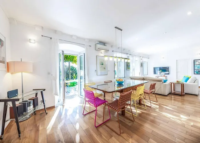 Вилла Salt Water